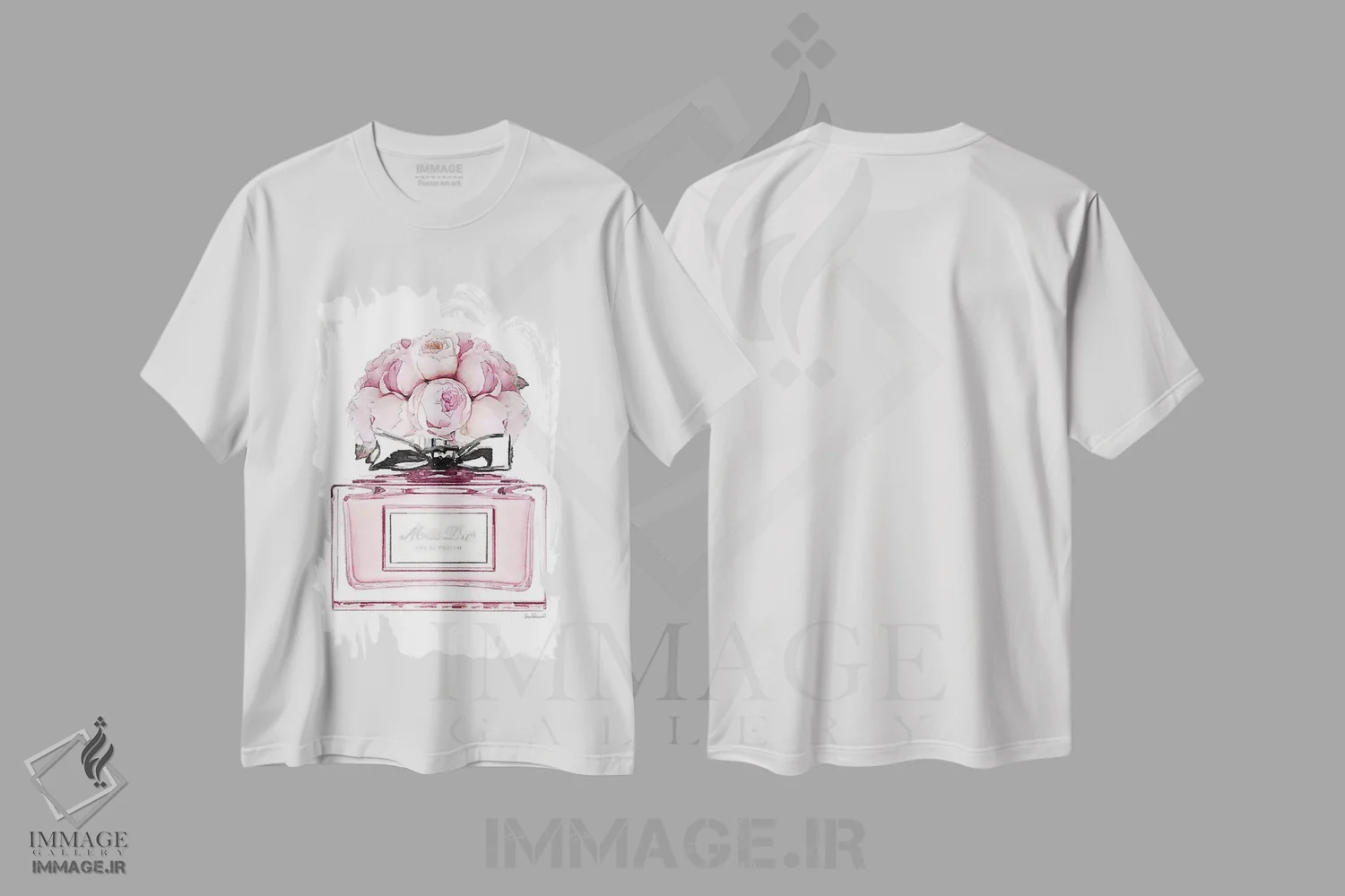 تیشرت سفید طرح دار Pink With Roses,عطر کوتاه، صورتی با گل رز، تزئینی اثر آماندا گرینوود | فروشگاه ایماژ