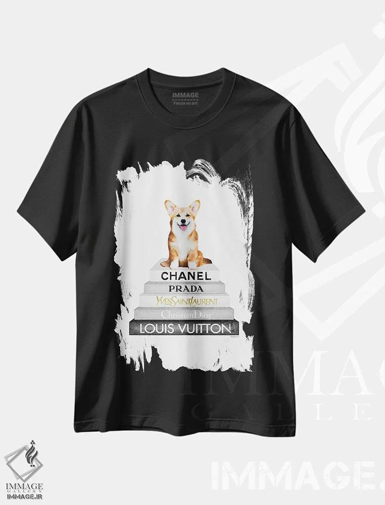 تیشرت مشکی طرح دار کتاب های مد خاکستری با سگ کورگی، تزئینی اثر آماندا گرینوود | immage.ir