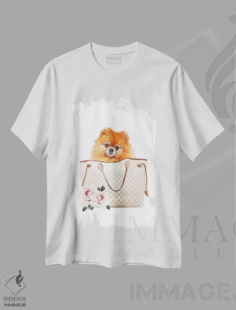 تیشرت سفید طرح دار کیف دوشی خاکستری/کرم با سگ پامرانیان، تزئینی اثر آماندا گرینوود | فروشگاه ایماژ