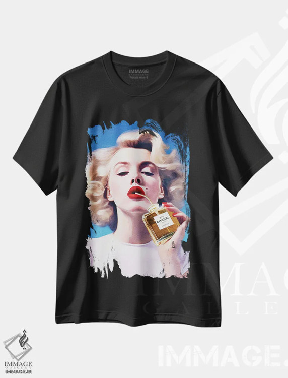 تیشرت مشکی طرح دار بسته آبمیوه مرلین، تزئینی اثر آماندا گرینوود | immage.ir