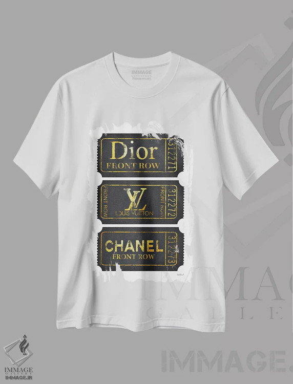 تیشرت سفید طرح دار ردیف جلو در مشکی و طلایی، تزئینی اثر آماندا گرینوود | immage.ir