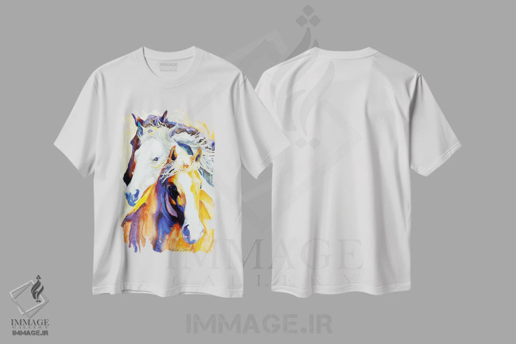 تیشرت سفید طرح دار دنبال من بیا، دکور کلبه و لژ اثر کالی گاریس | immage.ir