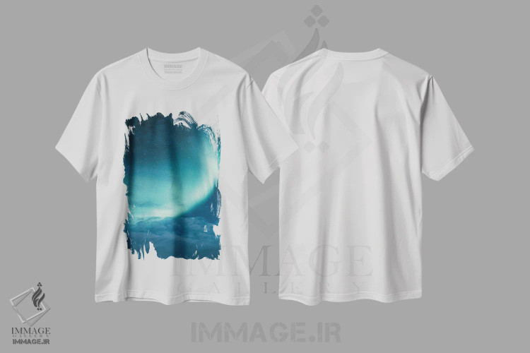 تیشرت سفید طرح دار شفق قطبی بر فراز ایسلند، مدیوم اثر لوک آنتونی گرم | immage.ir