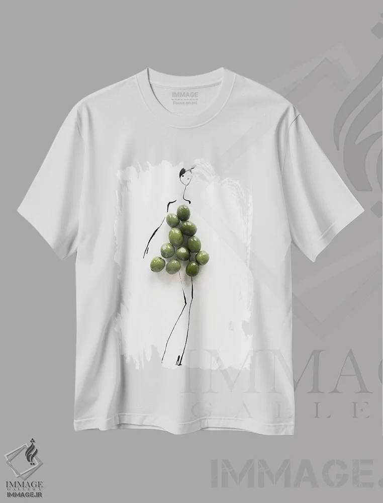 تیشرت سفید طرح دار زیتون، تزئینی اثر گرچن روهرز | immage.ir