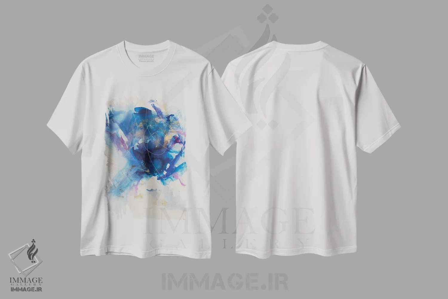 تیشرت سفید طرح دار منکب پرسئوس اثر مارگاریتا گارسس | immage.ir