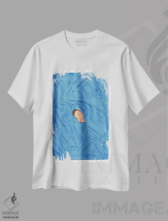 تیشرت سفید طرح دار پتو کوچک، تزئینی اثر گیسل دکل | immage.ir