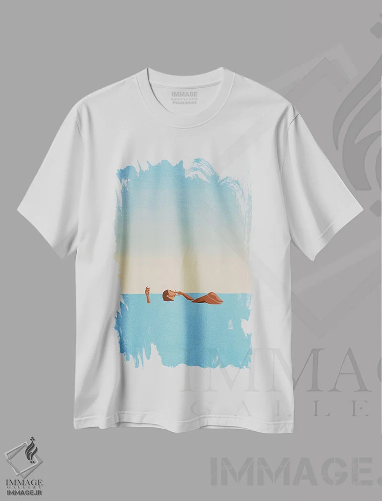 تیشرت سفید طرح دار شناور شدن، تزئینی اثر گیسل دکل | immage.ir