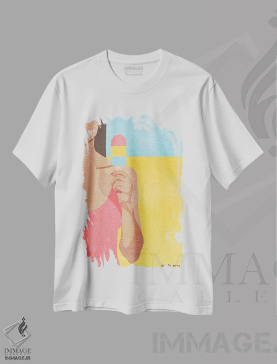 تیشرت سفید طرح دار منظره تابستانی، تزئینی اثر گیسل دکل | immage.ir