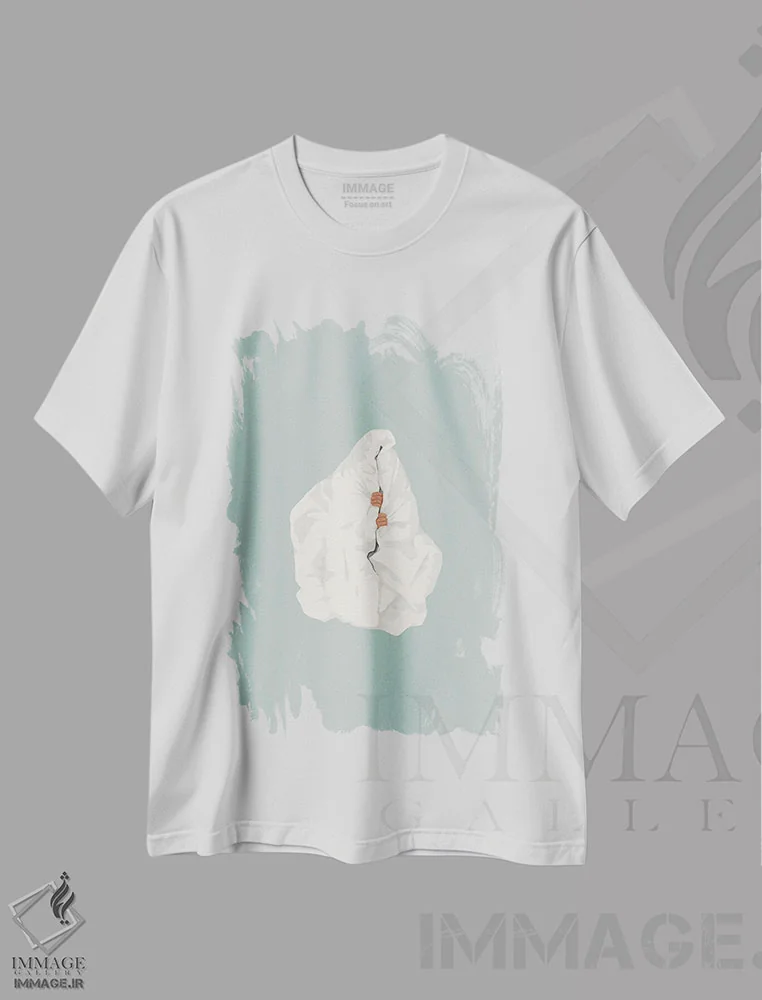 تیشرت سفید طرح دار امروز نه، تزئینی اثر گیسل دکل | immage.ir