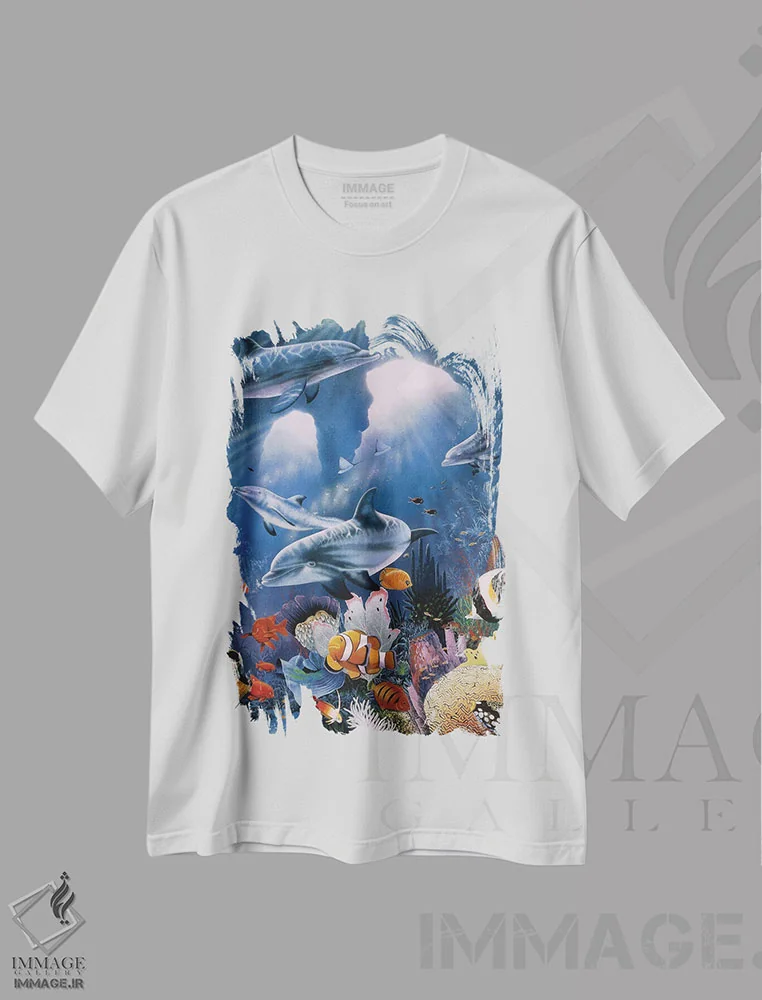تیشرت سفید طرح دار گرگ ومیش، هنر فاخر معاصر اثر گرائیم استیونسون | immage.ir