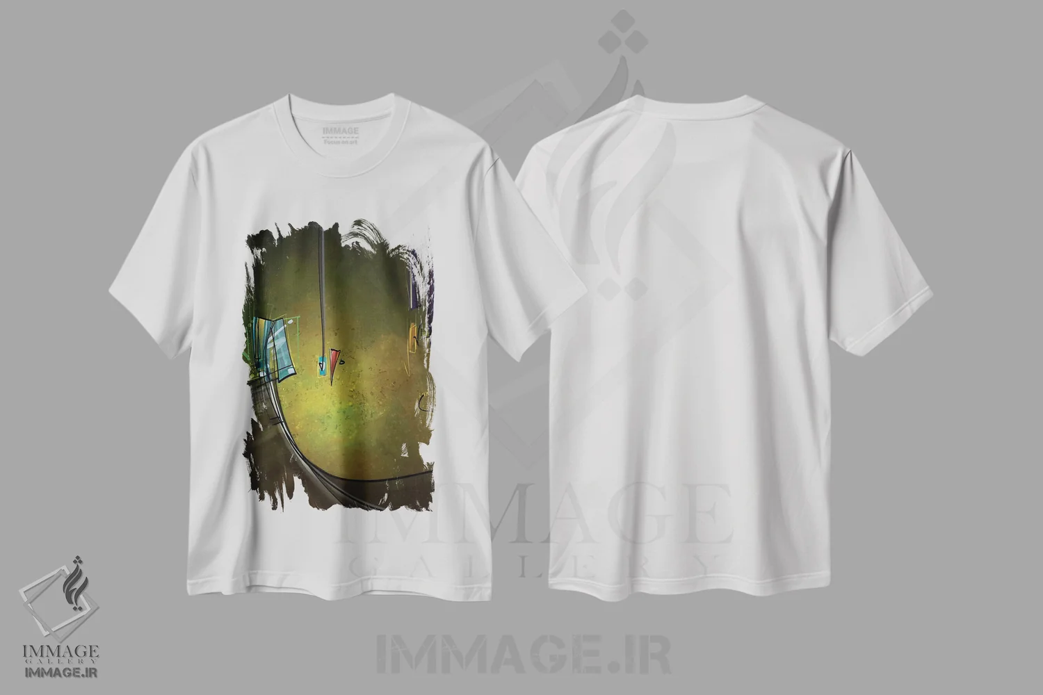 تیشرت سفید طرح دار قلهٔ سبز اثر گییرمو آریسمندی | immage.ir