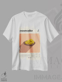تیشرت سفید طرح دار کیک ماه، تزئینی اثر گاستروورلد | immage.ir