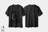 تیشرت مشکی طرح دار ماه هلال کاهنده، عکاسی سیاه و سفید اثر گت یور نرد آن | فروشگاه ایماژ