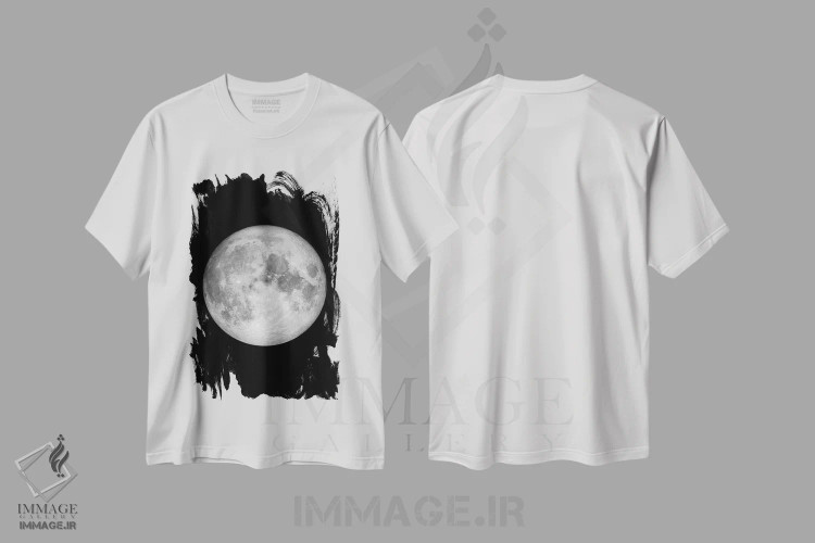 تیشرت سفید طرح دار ماه کامل، عکاسی سیاه و سفید اثر گت یور نرد آن | immage.ir