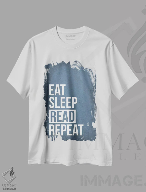 تیشرت سفید طرح دار بخور، بخواب، بخوان، تکرار کن، دکور معاصر اثر گت یور نرد آن | immage.ir