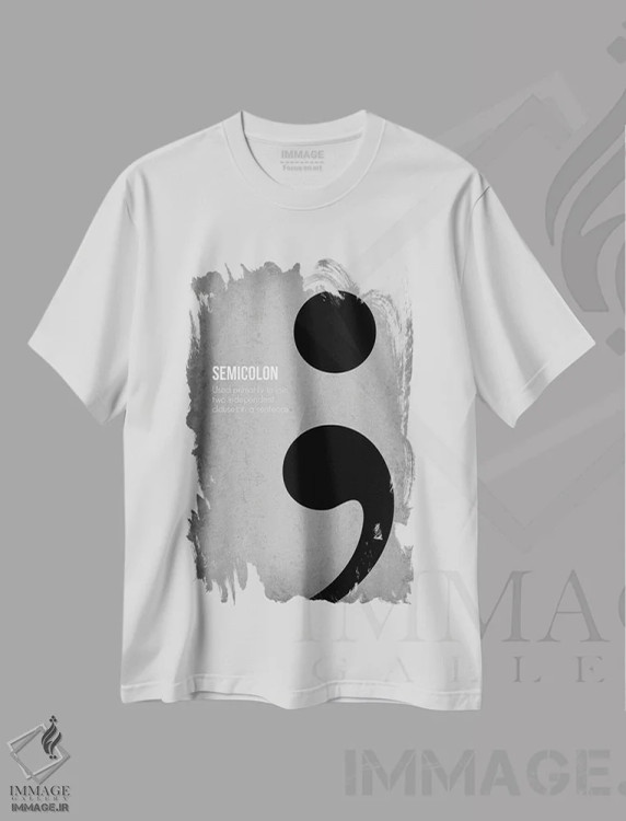 تیشرت سفید طرح دار نقطه ویرگول، تزئینی اثر گت یور نرد آن | immage.ir