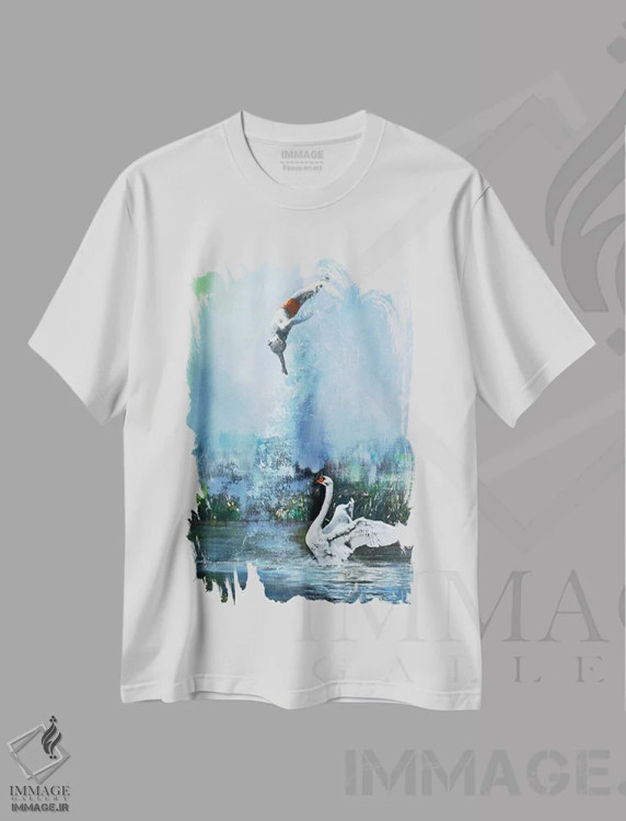تیشرت سفید طرح دار قو و شیرجه زن ۱، دکور معاصر اثر هانک پره بوم | immage.ir