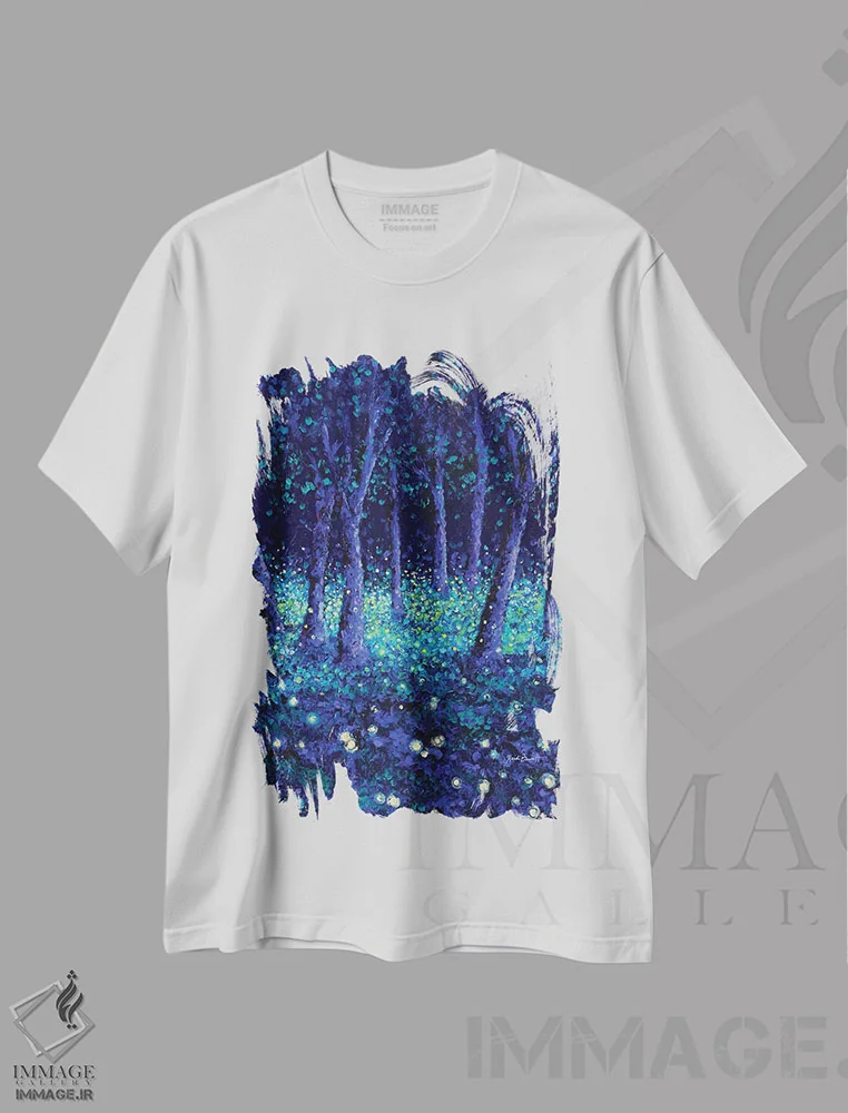 تیشرت سفید طرح دار کرم های شب تاب رقصان، مدیوم اثر هایدی بارنت | immage.ir