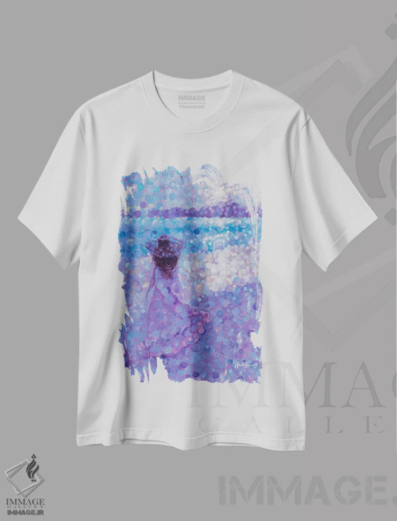 تیشرت سفید طرح دار در کنار دریا، دکور معاصر اثر هایدی بارنت | immage.ir