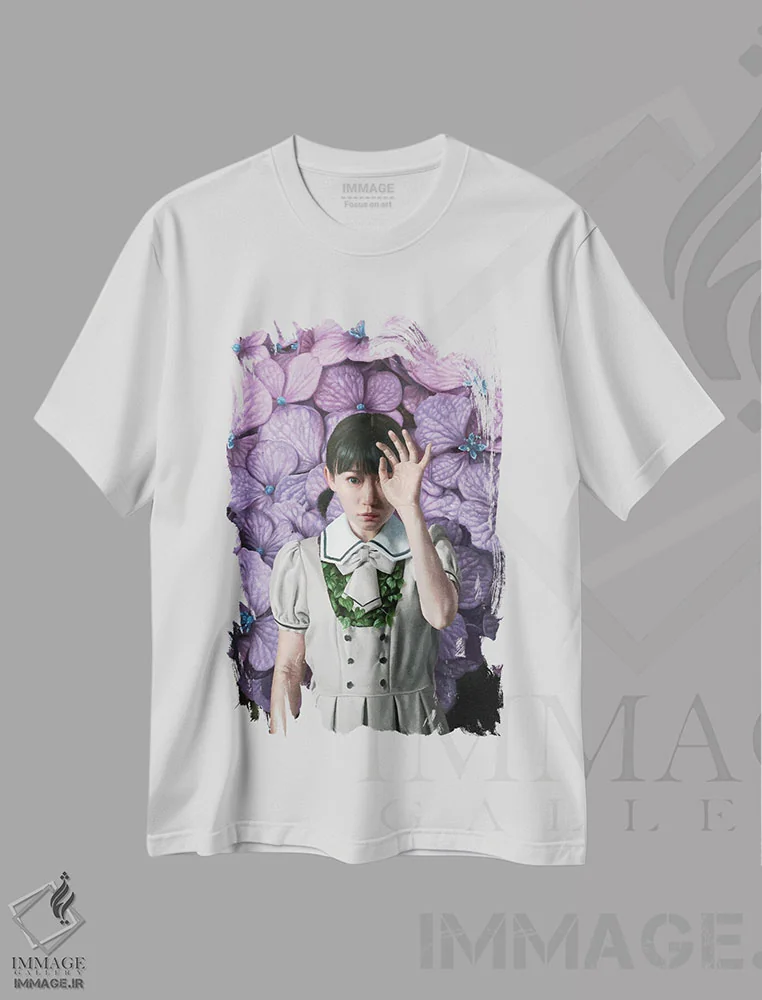 تیشرت سفید طرح دار شکل یک انسان، هنر فاخر معاصر اثر تاکاهیرو هیربایاشی | فروشگاه ایماژ