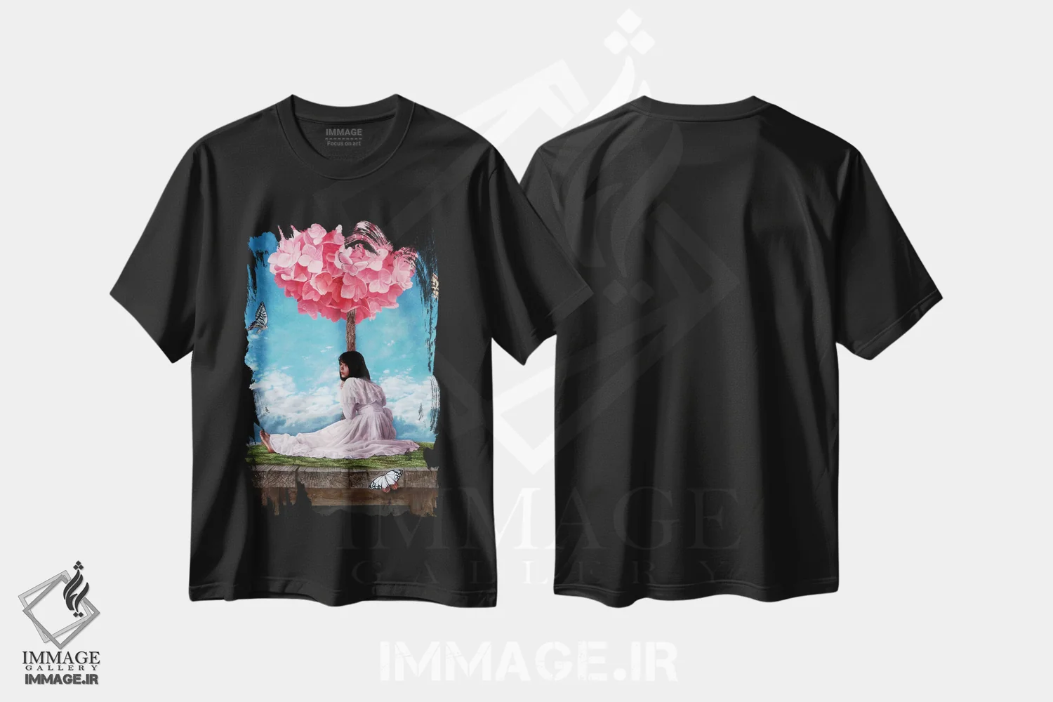 تیشرت مشکی طرح دار در دنیایی ساخته شده، هنر فاخر معاصر اثر تاکاهیرو هیربایاشی | فروشگاه ایماژ