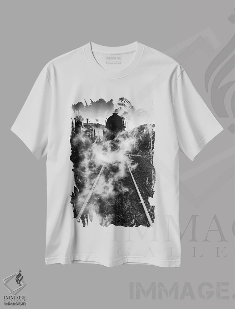 تیشرت سفید طرح دار روی ریل ها، مدیوم اثر استیفن هاجتس | immage.ir