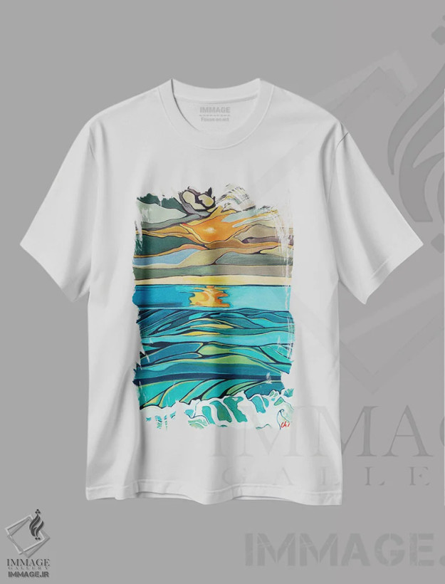 تیشرت سفید طرح دار غروب نارنجی در میان امواج مواج، دکور ساحلی اثر هیدن هیل | فروشگاه ایماژ
