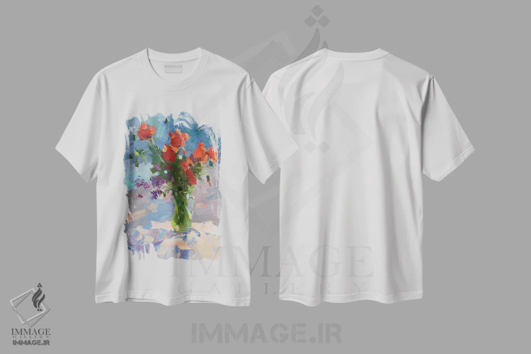 تیشرت سفید طرح دار شقایق های صحرایی در ساحل، هنر فاخر معاصر اثر کنتس آرت | فروشگاه ایماژ