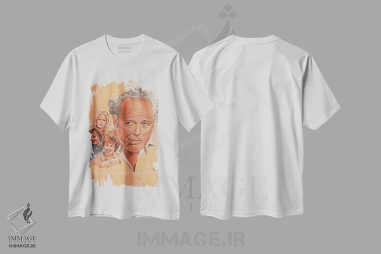 تیشرت سفید طرح دار همه در خانواده، دست نقاشی و طراحی دستی اثر هنر کریس هافمن | فروشگاه ایماژ