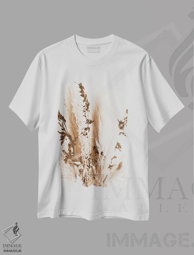 تیشرت سفید طرح دار دسته تزئینی، عکاسی هنری فاخر اثر سباستین هیلگتاگ | immage.ir