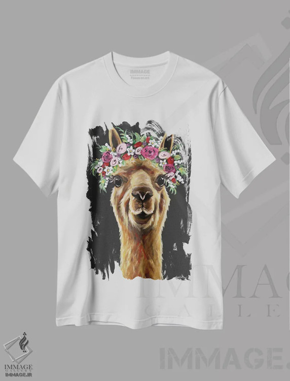 تیشرت سفید طرح دار فیونا آلپاکا با تاج گل روی مشکی، دکور روستایی اثر هیپی هاوند استودیوز | immage.ir
