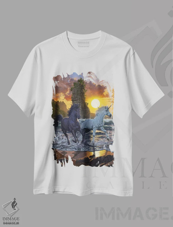 تیشرت سفید طرح دار تک شاخ ها در غروب آفتاب، تزئینی اثر وینسنت های | immage.ir
