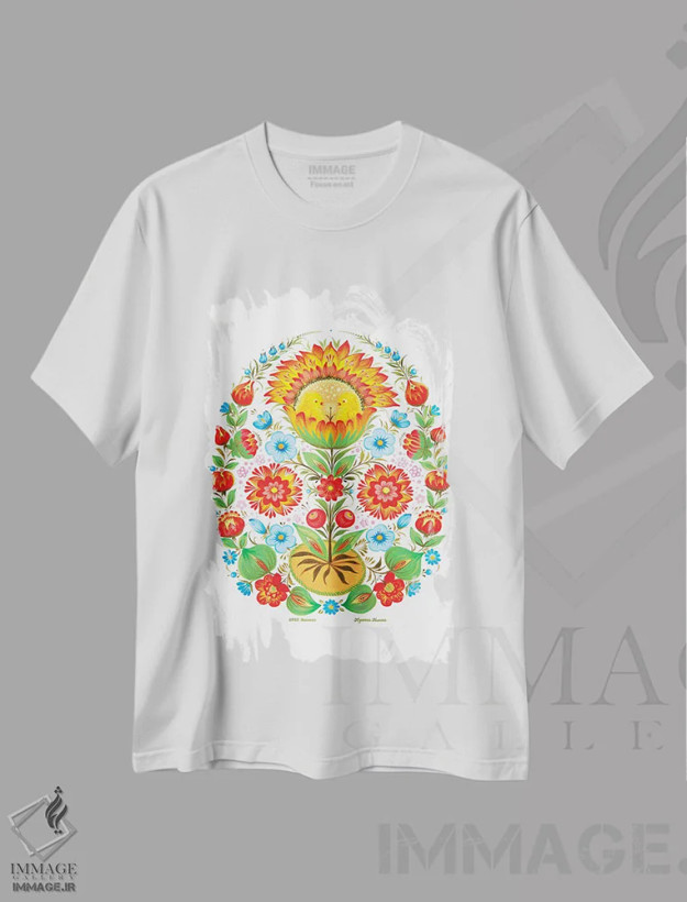 تیشرت سفید طرح دار گل عید پاک، تزئینی اثر هالینا کولگا | فروشگاه ایماژ
