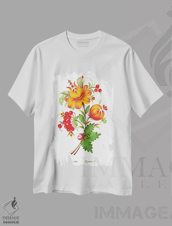 تیشرت سفید طرح دار روشنی آسمان، تزئینی اثر هالینا کولگا | immage.ir