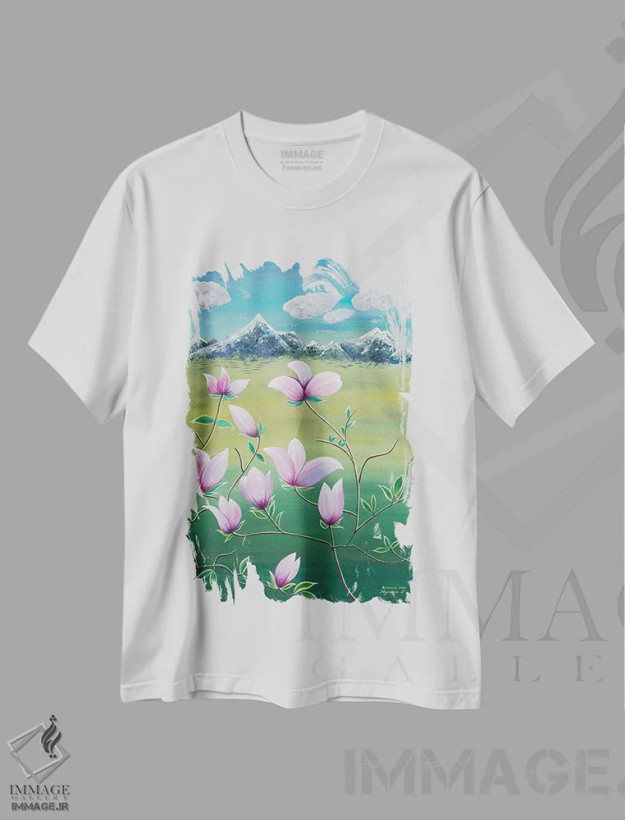 تیشرت سفید طرح دار مگنولیای شکوفا، تزئینی اثر هالینا کولگا | فروشگاه ایماژ