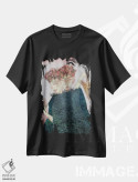 تیشرت مشکی طرح دار دو چهره نیلی، دکوراسیون جایگزین اثر هیرویوشی کوراوا | فروشگاه ایماژ