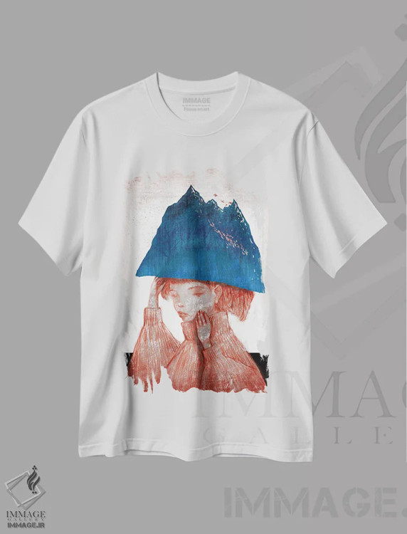 تیشرت سفید طرح دار کوه نیلی، دکوراسیون جایگزین اثر هیرویوشی کوراوا | immage.ir