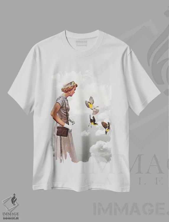 تیشرت سفید طرح دار بانوی خاکستری پوش، دکوراسیون جایگزین اثر هدر لندیس | فروشگاه ایماژ