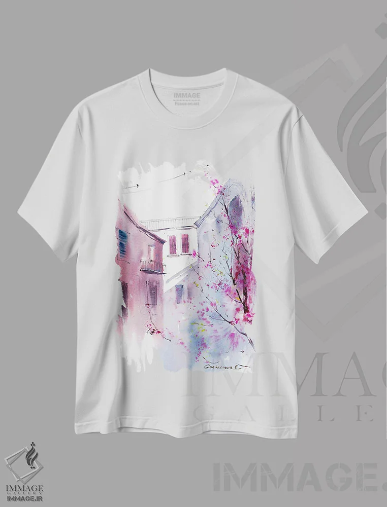 تیشرت سفید طرح دار حیاط ایتالیایی، هنر فاخر معاصر اثر هوم لایک آرت | فروشگاه ایماژ