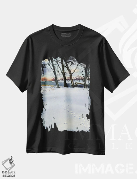 تیشرت مشکی طرح دار رد پا در برف II، هنر فاخر معاصر اثر هوم لایک آرت | فروشگاه ایماژ