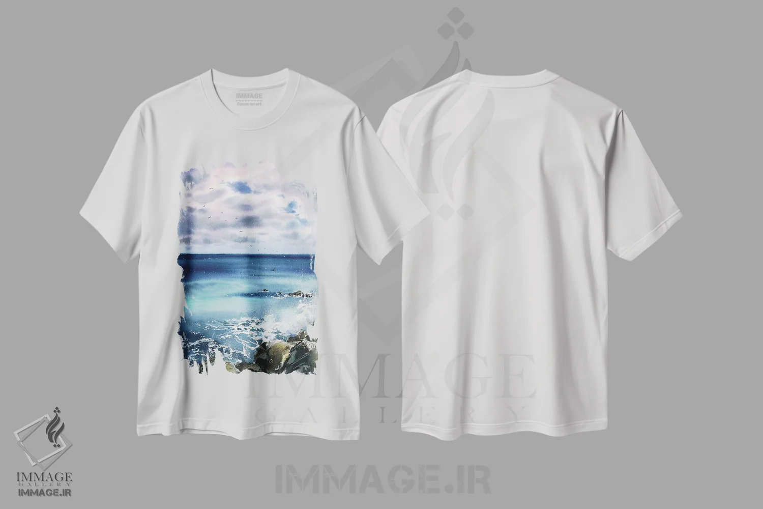 تیشرت سفید طرح دار امواج و صخره ها، دکور ساحلی اثر هوم لایک آرت | immage.ir