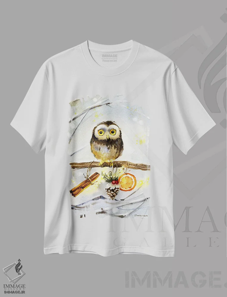تیشرت سفید طرح دار جغد کریسمسی، حیوانات کریسمسی اثر هوم لایک آرت | immage.ir