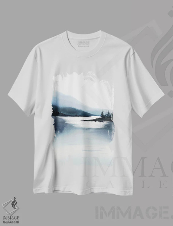 تیشرت سفید طرح دار کوه مه آلود I، هنر فاخر معاصر اثر هوم لایک آرت | فروشگاه ایماژ