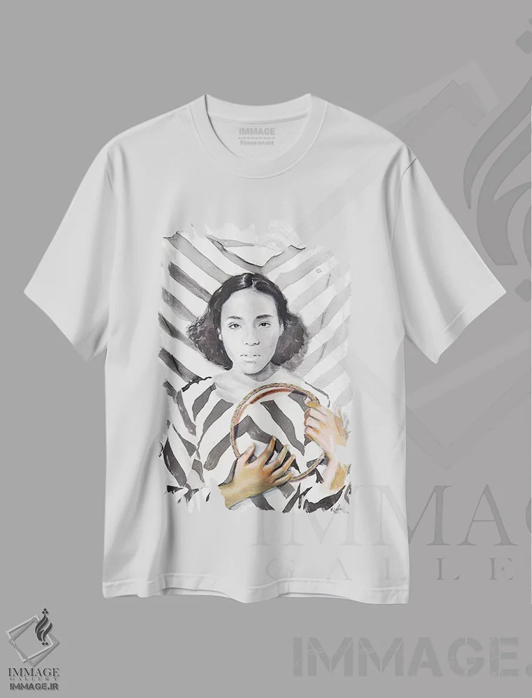 تیشرت سفید طرح دار نزدیک به دلم، هنر فاخر معاصر اثر هارت آو لیلی | فروشگاه ایماژ