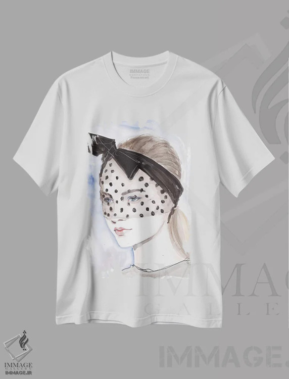 تیشرت سفید طرح دار نقاب خالدار، دکور معاصر اثر هارت آو لیلی | فروشگاه ایماژ