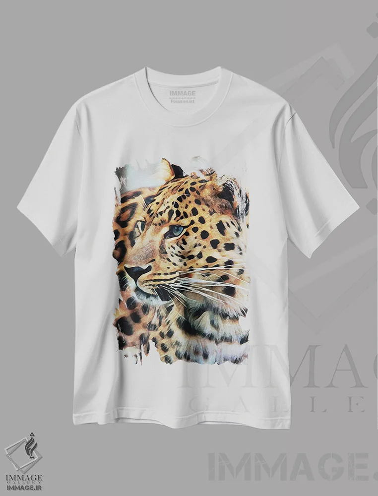 تیشرت سفید طرح دار یوزپلنگ مشتاق، هنر دیجیتال اثر اشلی آلدرج | immage.ir
