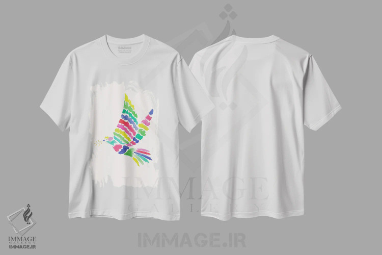 تیشرت سفید طرح دار کبوتر کریسمس، دکور تعطیلات اثر هدر مک لافلین | فروشگاه ایماژ