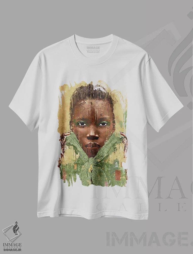 تیشرت سفید طرح دار رنگ های متحد انتزاعی VI، هنر آمریکایی آفریقایی تبار اثر هلو مورائس | فروشگاه ایماژ
