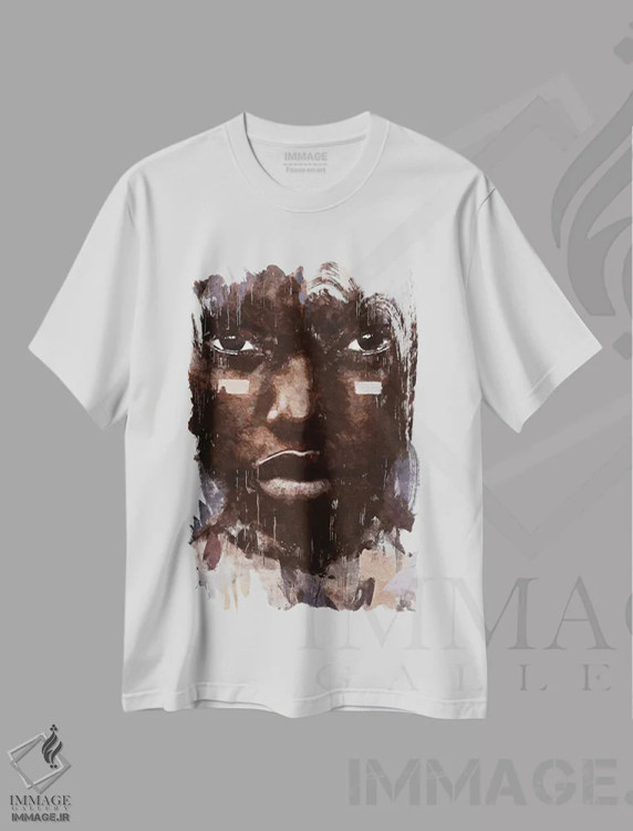 تیشرت سفید طرح دار رنگ های متحد انتزاعی XII، هنر آمریکایی آفریقایی تبار اثر هلو مورائس | فروشگاه ایماژ