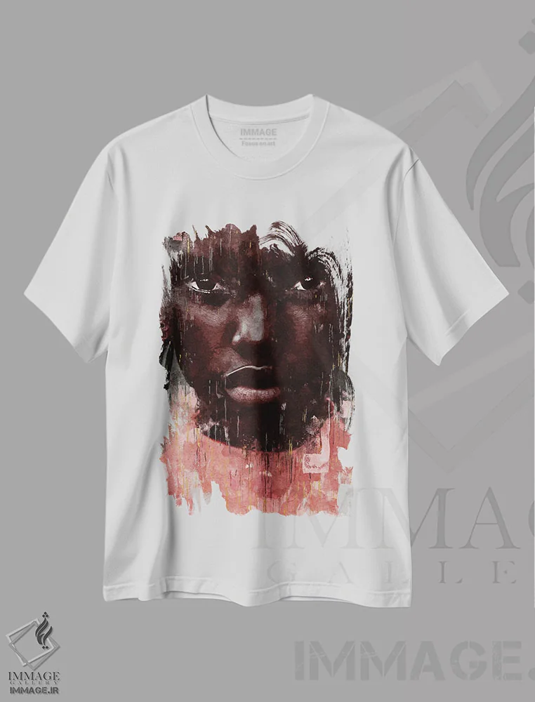 تیشرت سفید طرح دار دختر انتزاعی رز I، هنر آمریکایی آفریقایی تبار اثر هلو مورائس | immage.ir